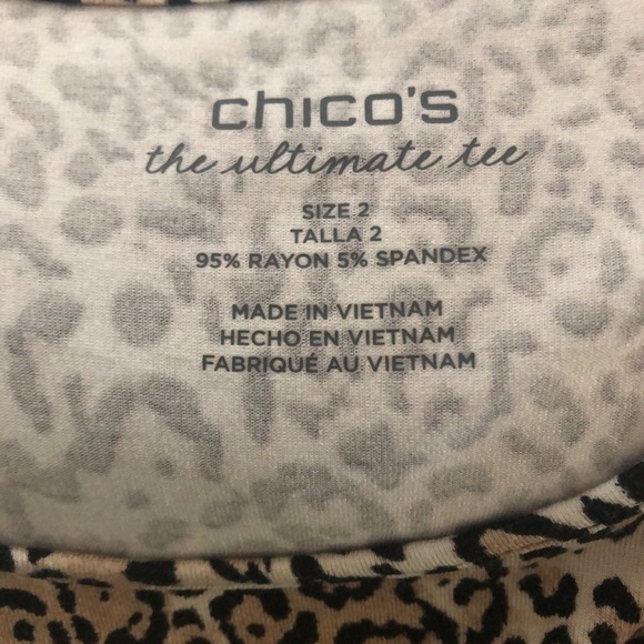 Chicos Leopard Animal Print size medium crew neck tunic pullover - Picture 4 of 9